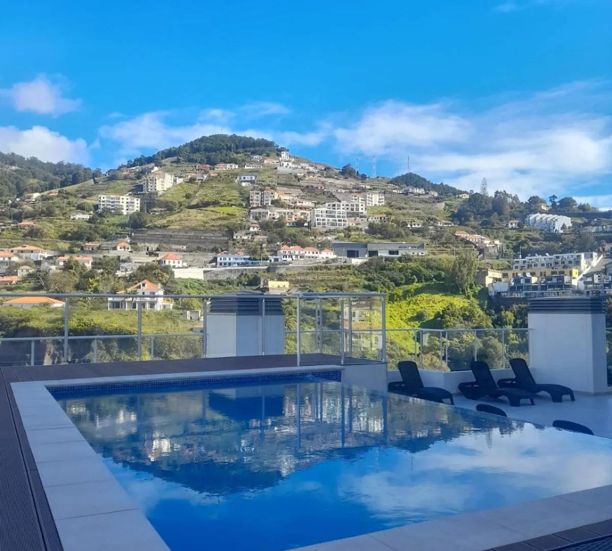 Art House Madeira Apartment Canico  Portugal